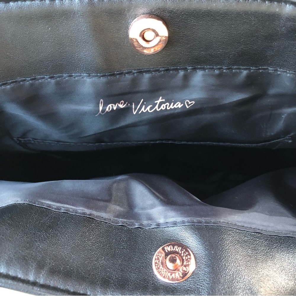 Victoria’s Secret Limited Edition 2018 Faux Leather Black Fringe Tote Bag - Picture 8 of 13